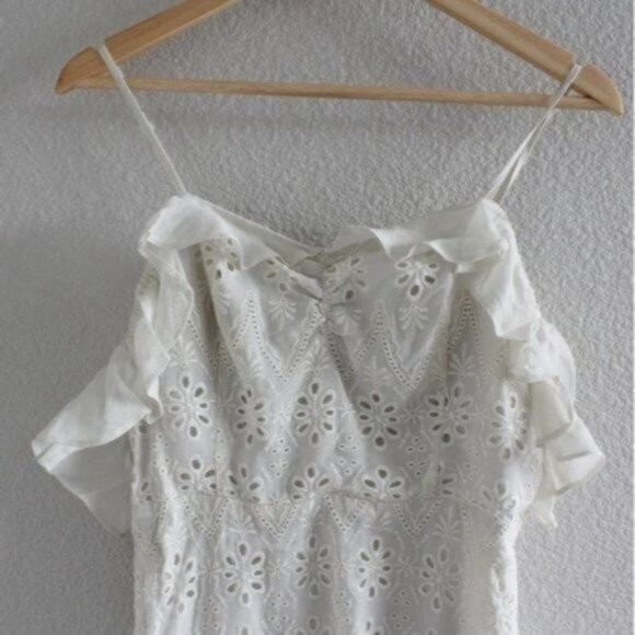 ASTR Cream Allover Tonal Embroidered Kristin Dress Size L - Picture 4 of 8